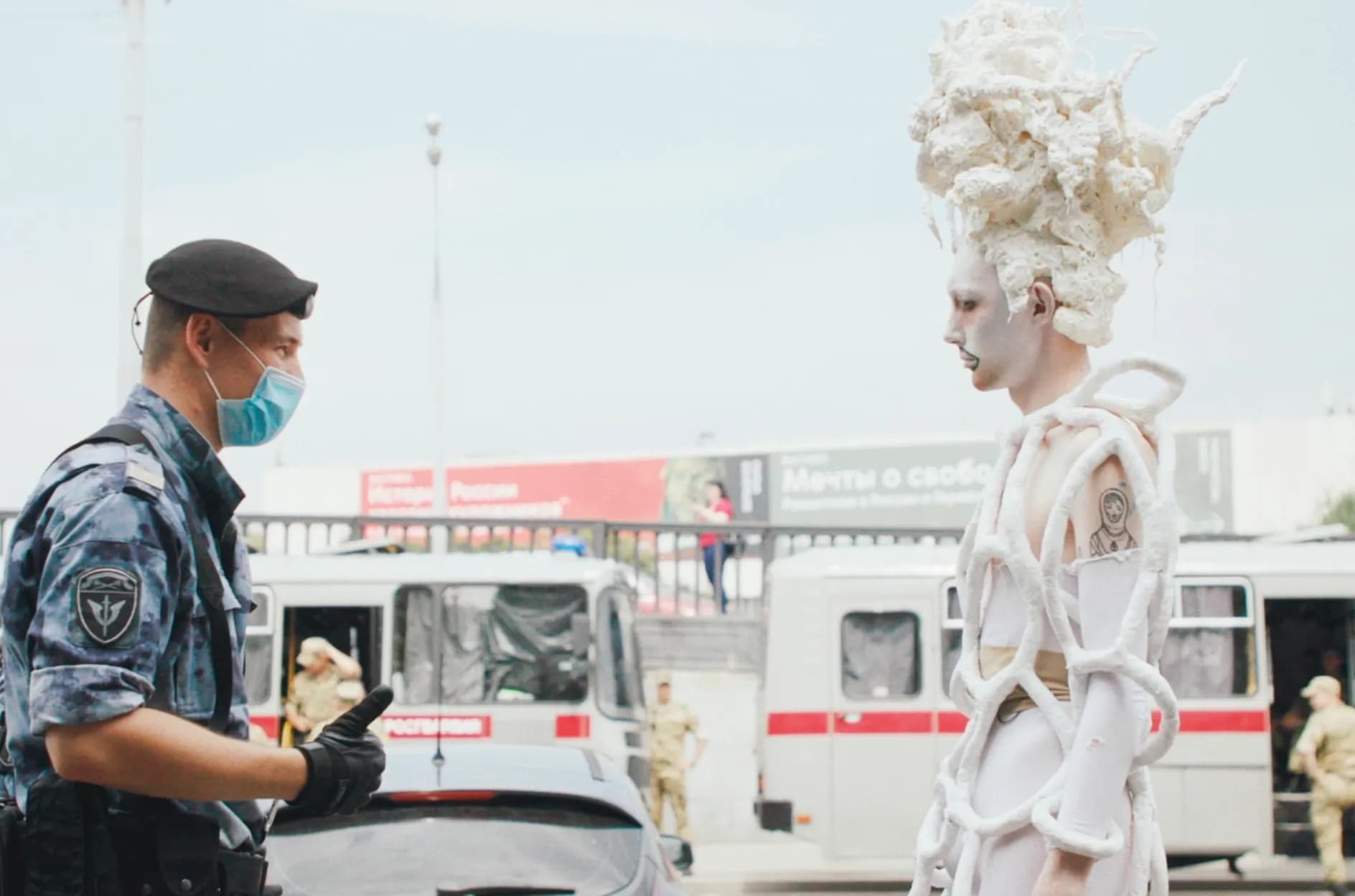 主演ジェナ・マービンのパフォーマンス映像解禁『クイーンダム/誕生』絶賛上映中