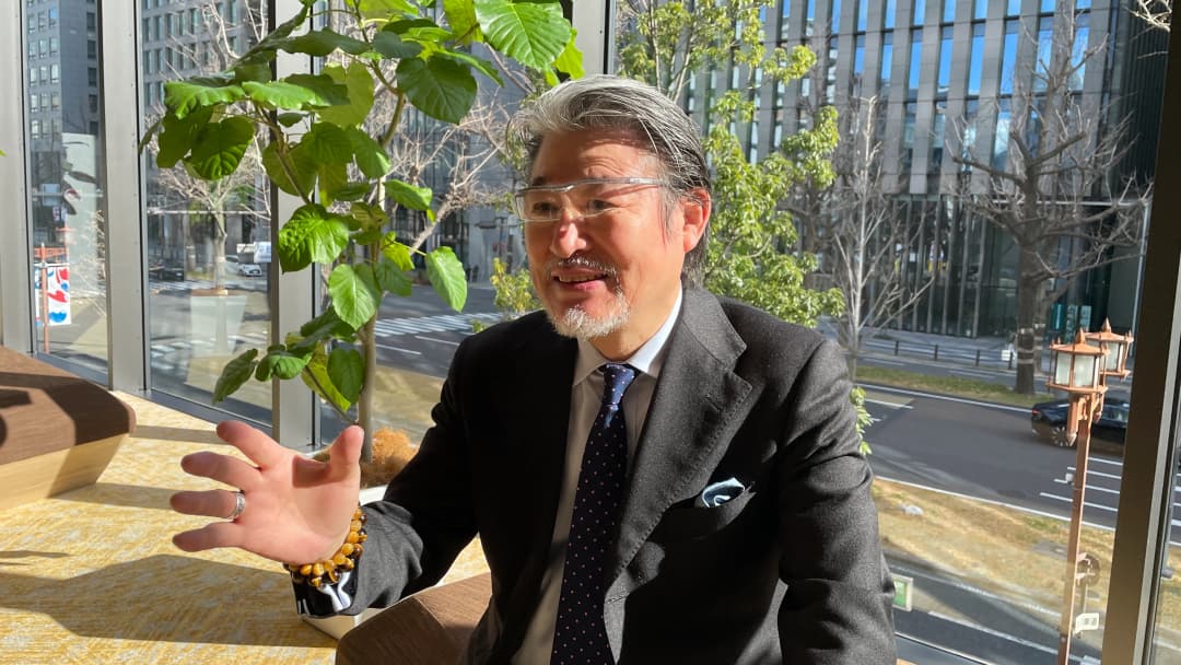 重盛さと美さんをFX広告に起用し、CVR30%アップ&顧客満足度1位獲得